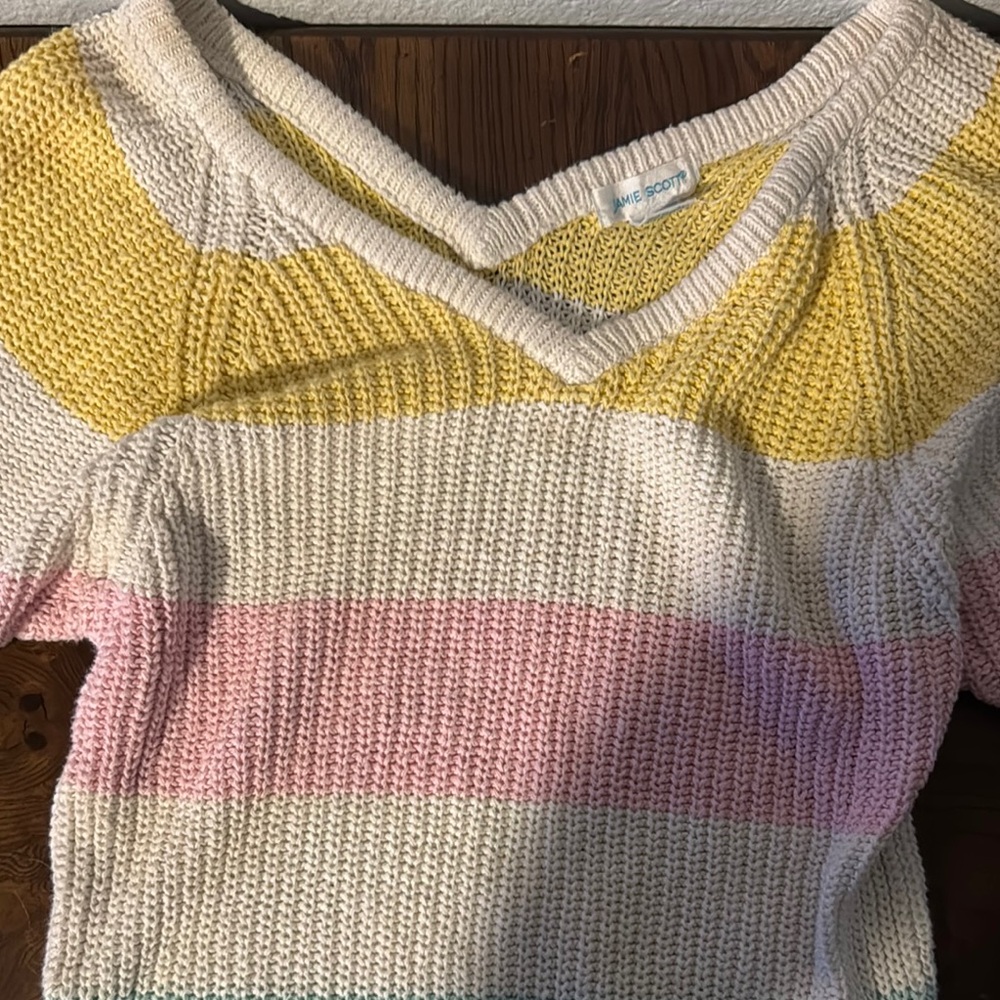 Color-Block vintage V-Neck Sweater shirt Yellow, blue and Pink stripes